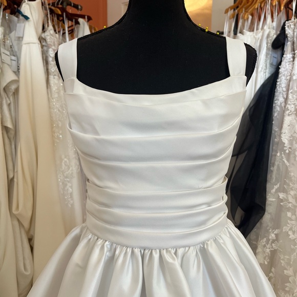 Melora- WTOO by Watters - Picture 2 of 6